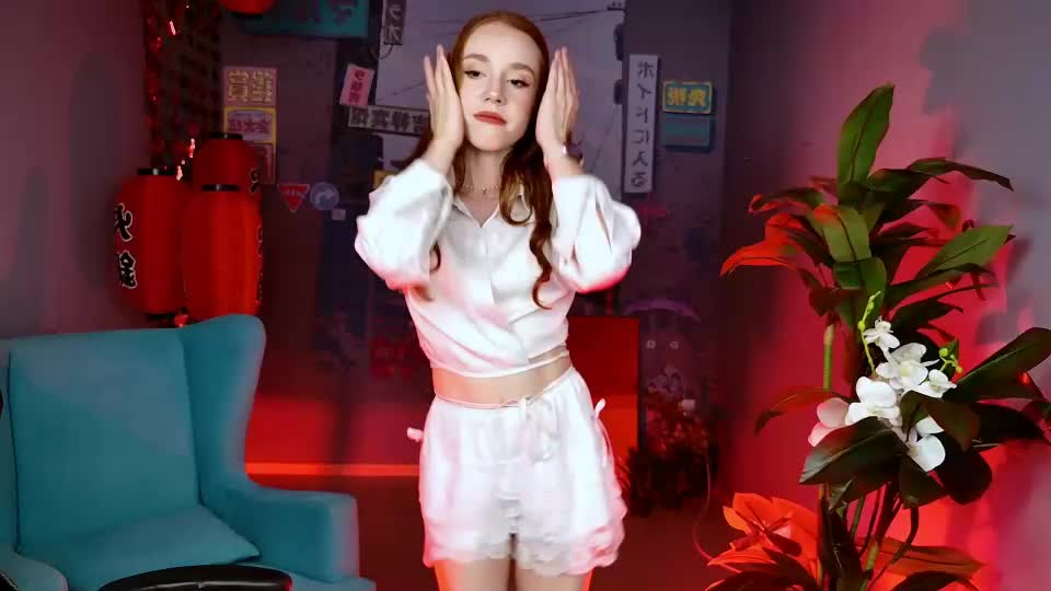 milasiren Webcam Chat July 8, 2026