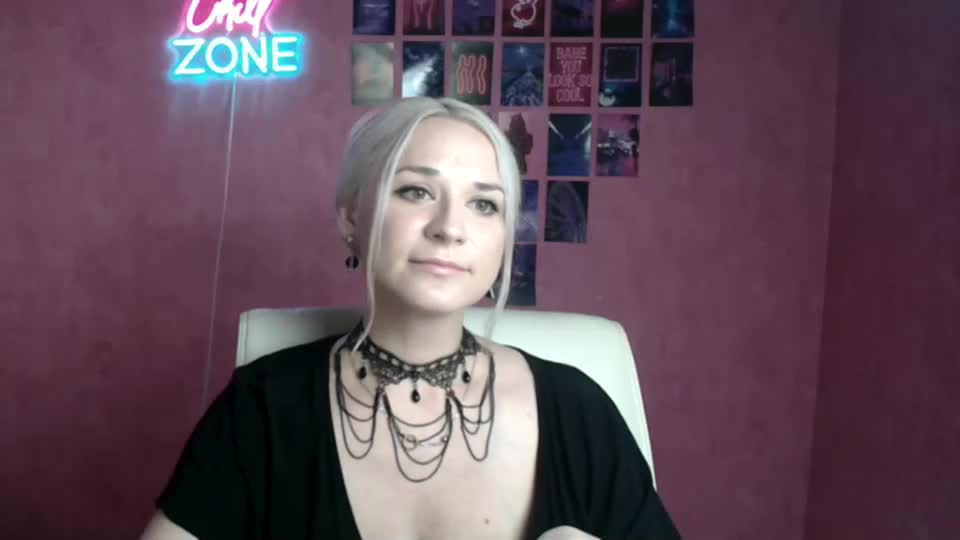 moonsusanna Webcam Chat July 8, 2026