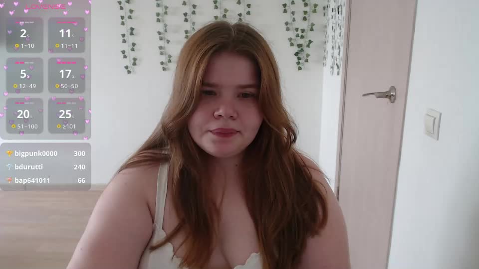 omellyoo Webcam Chat July 8, 2026