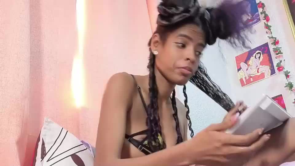 thiana_horny Webcam Chat July 8, 2026