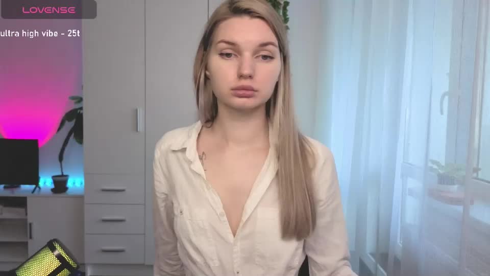 lookluna Webcam Chat July 8, 2026