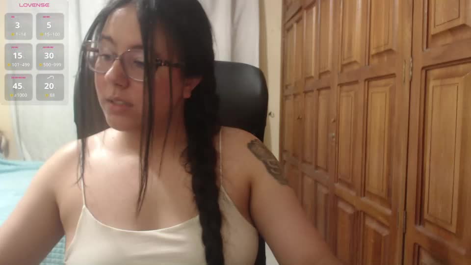 venus_cat_ Webcam Chat July 8, 2026