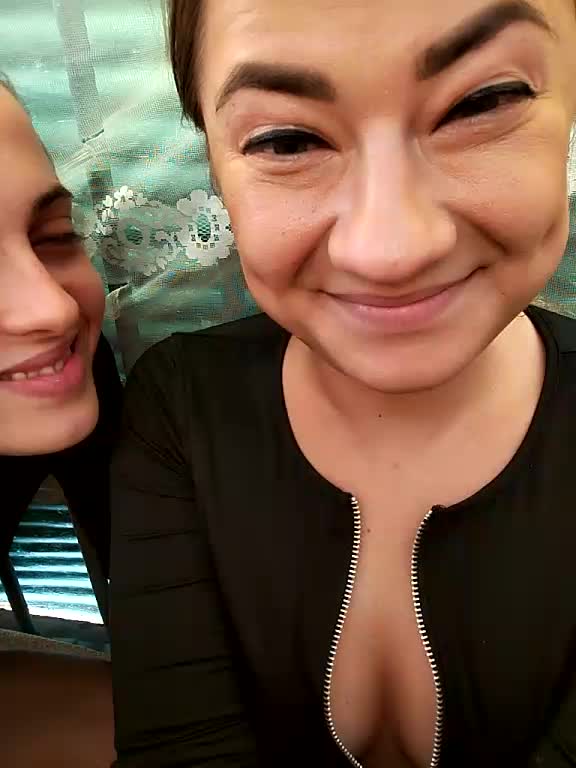 2Laski2 Webcam Chat July 8, 2026