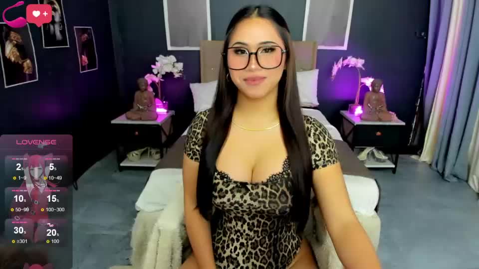ivana_elise18 Webcam Chat July 8, 2026