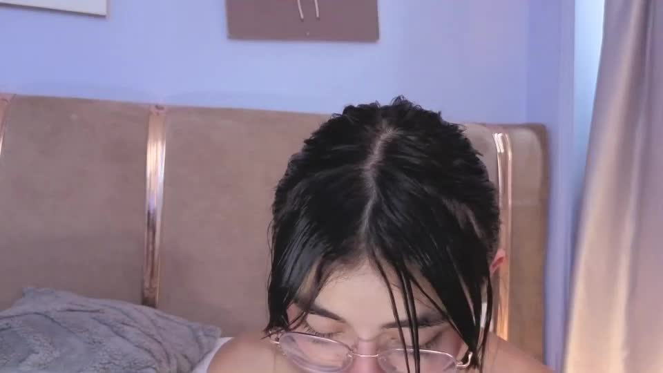 mia_naive Webcam Chat July 10, 2026