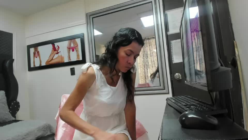 victoria__grey_ Webcam Chat July 10, 2026