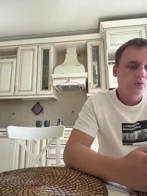 ParaLoveLove Webcam Chat July 10, 2026