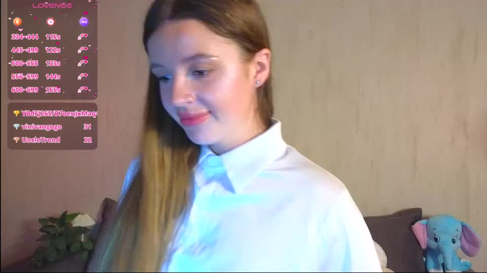 _rosalinelov_ Webcam Chat July 10, 2026
