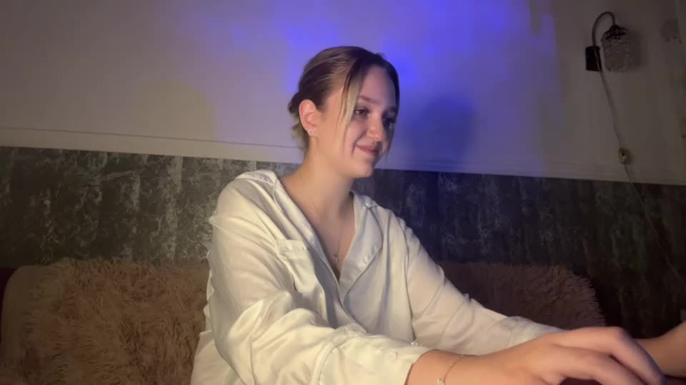 _velvetaura_ Webcam Chat July 10, 2026
