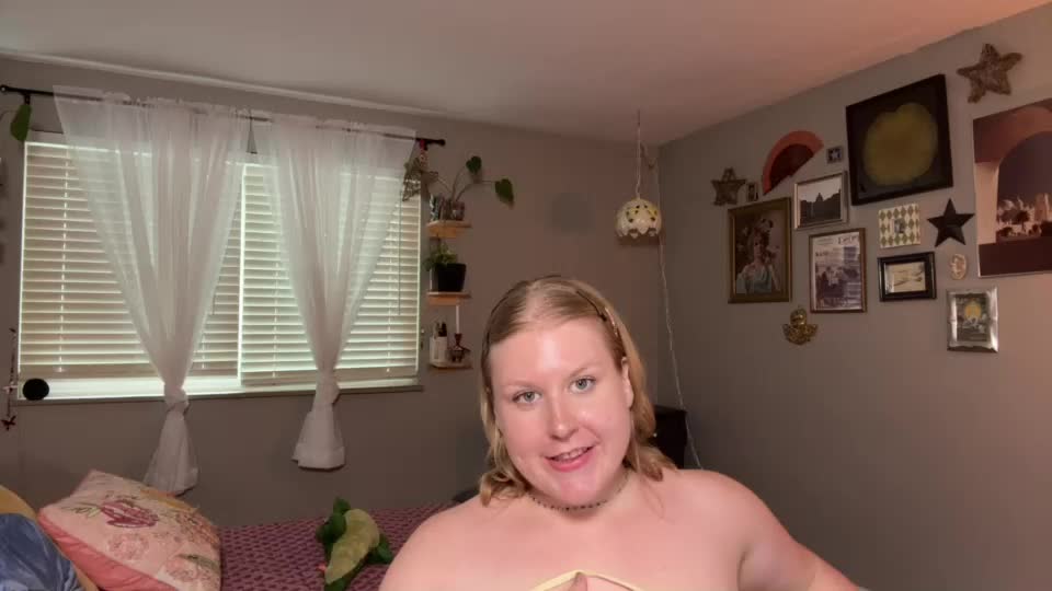 heyheyits_sage Webcam Chat July 10, 2026