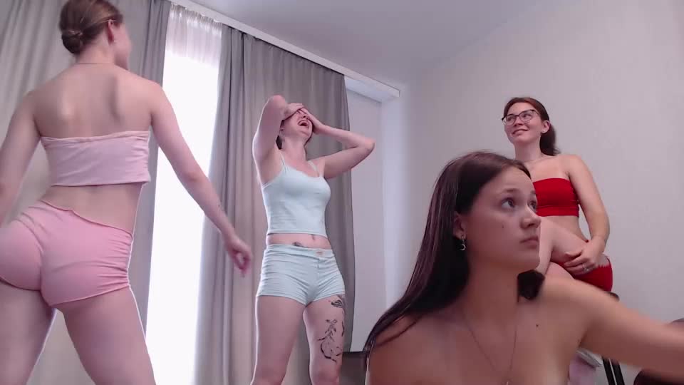 julie_meow246 Webcam Chat July 10, 2026