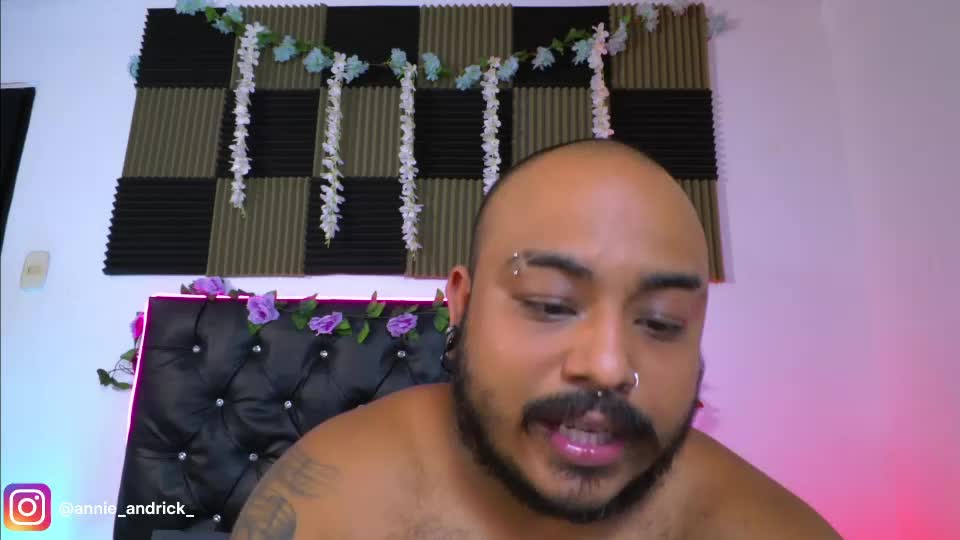 _annie_andrick_ Webcam Chat July 10, 2026