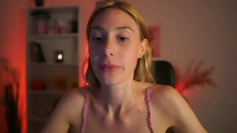 rachelmoore18 Webcam Chat July 10, 2026