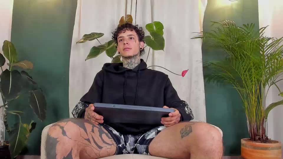 aron_ford Webcam Chat July 10, 2026
