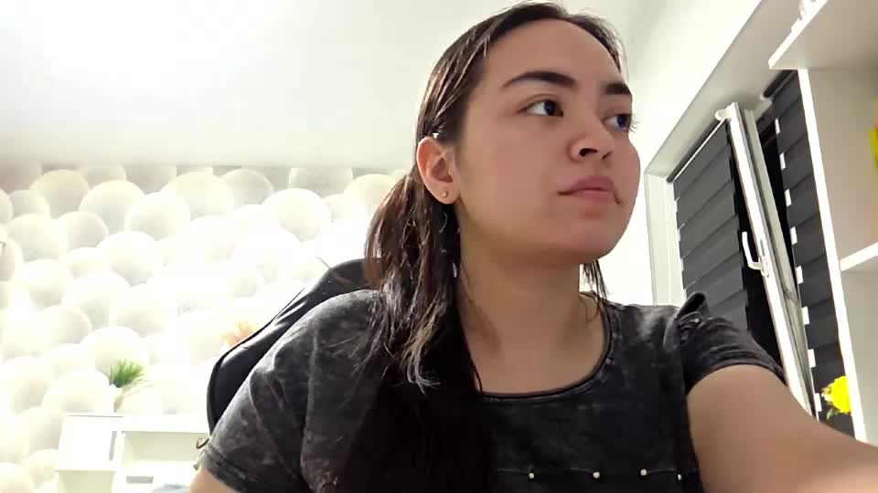 tondalurie Webcam Chat July 10, 2026