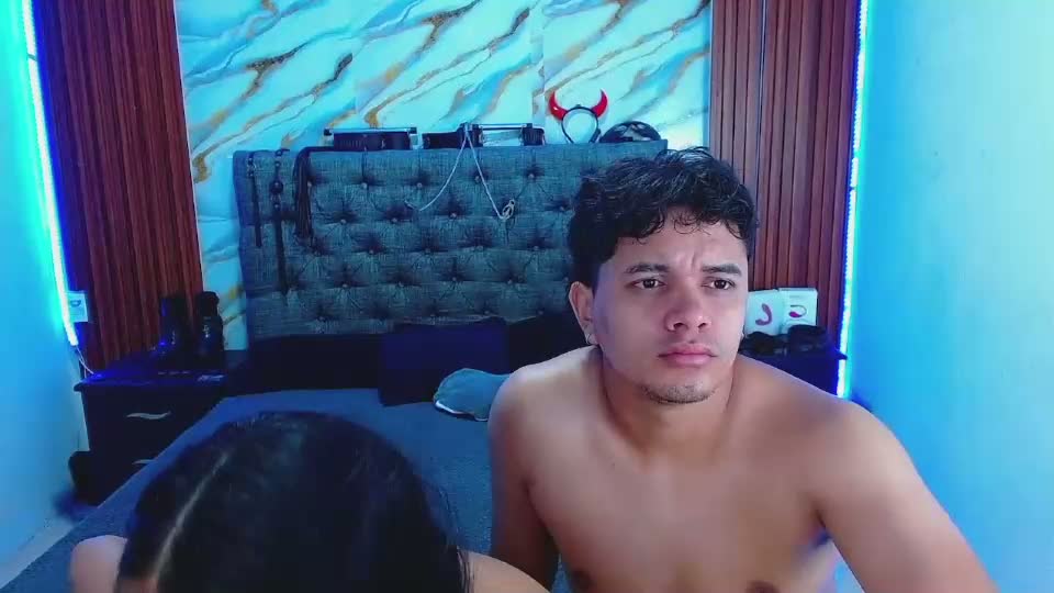 crisandmery Webcam Chat July 10, 2026