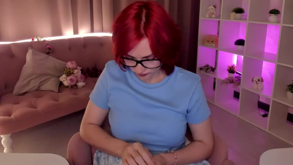taticamomile Webcam Chat July 10, 2026