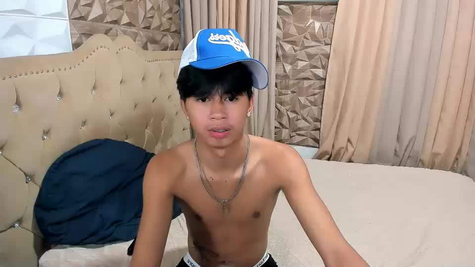 hugecockcum69 Webcam Chat July 10, 2026