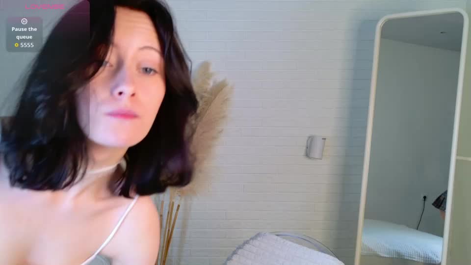 agata_loo Webcam Chat July 10, 2026