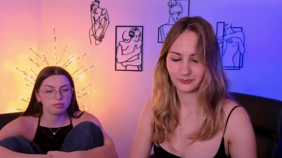 amalialowell Webcam Chat July 10, 2026