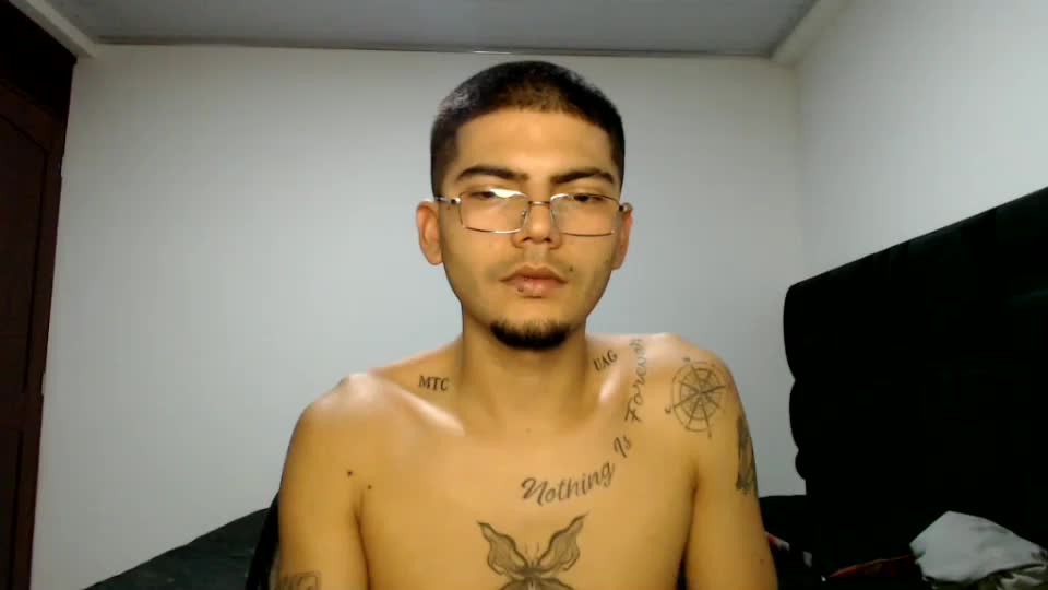skinny_badboy Webcam Chat July 11, 2026
