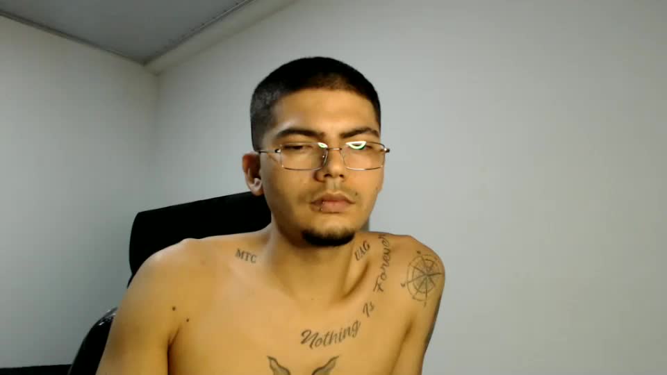 skinny_badboy Webcam Chat July 11, 2026