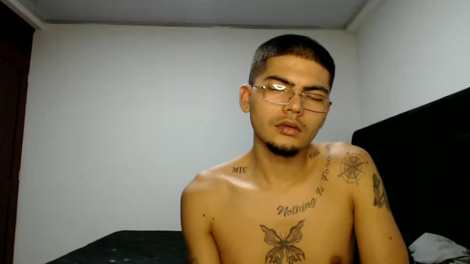 skinny_badboy Webcam Chat July 11, 2026