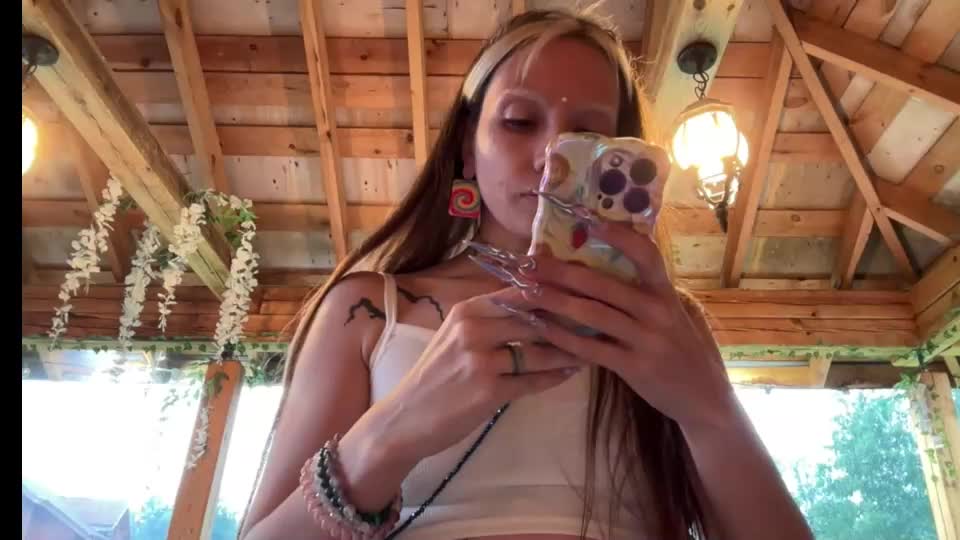 elizabethh_brown Webcam Chat July 11, 2026