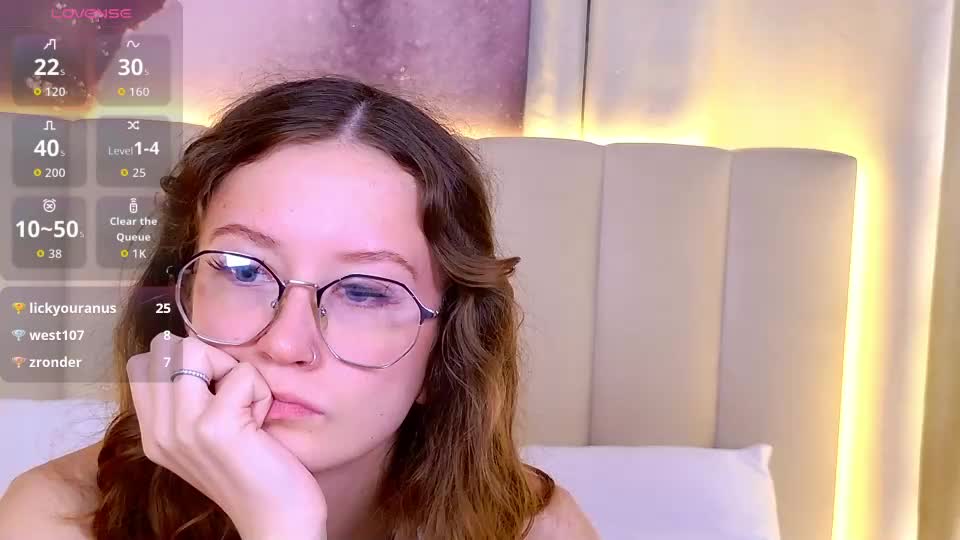 amelieviolet Webcam Chat July 11, 2026
