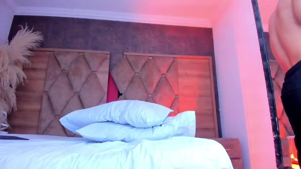 eimyandmaxi Webcam Chat July 11, 2026