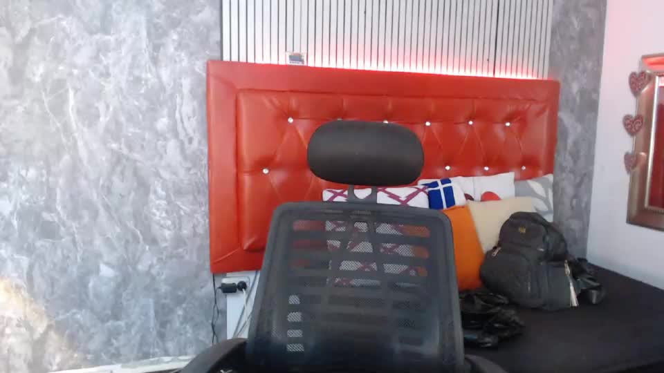 selena_tits_ Webcam Chat July 11, 2026