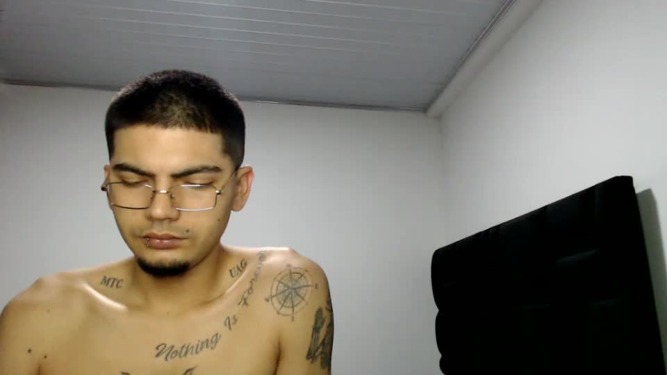 skinny_badboy Webcam Chat July 11, 2026