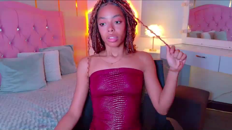 peneelopeecute Webcam Chat July 12, 2026