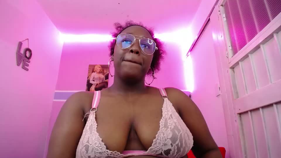 scarlett_rouss10 Webcam Chat July 12, 2026