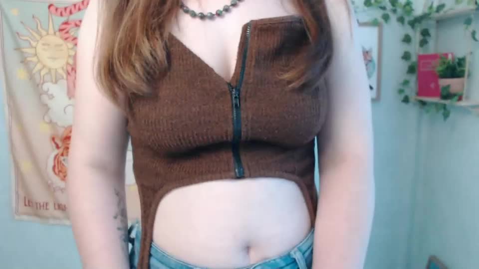 veryveryvery_shy Webcam Chat July 12, 2026