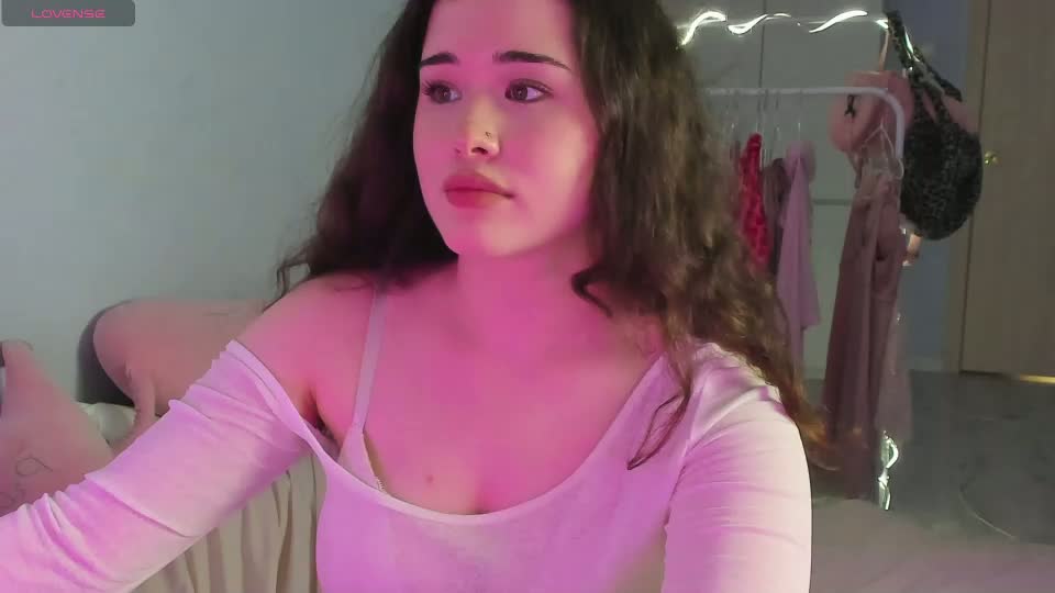 chloeblisss Webcam Chat July 12, 2026