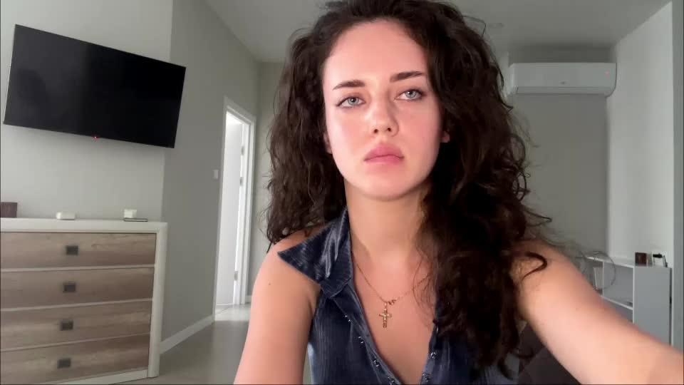 farrahburde Webcam Chat July 12, 2026