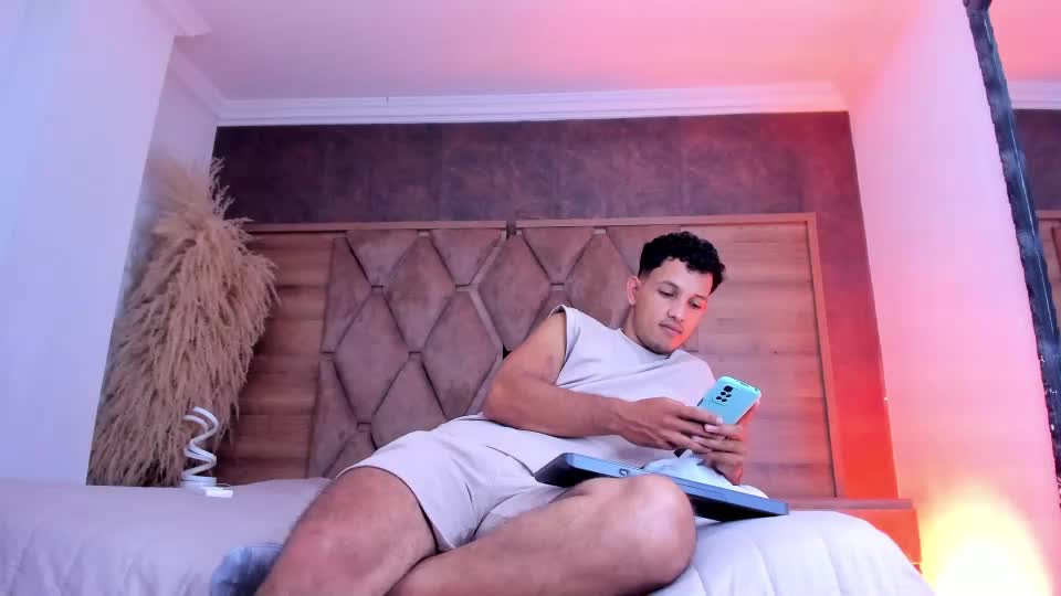eimyandmaxi Webcam Chat July 12, 2026