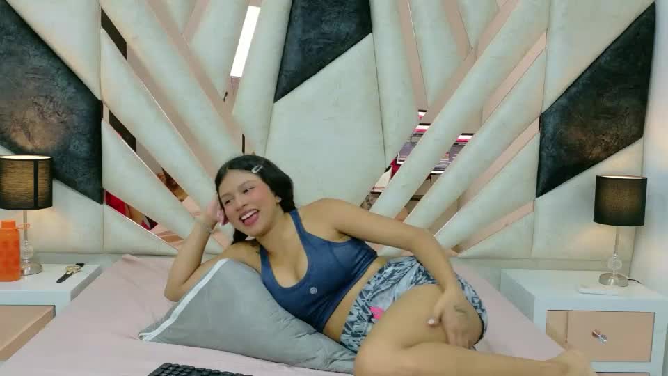 lunaysebastian Webcam Chat July 12, 2026