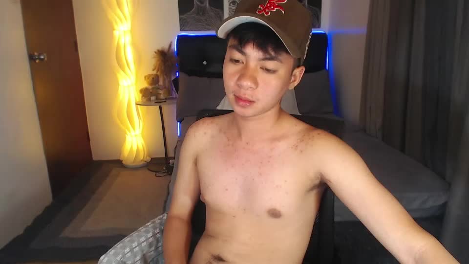 creamycummatthew Webcam Chat July 12, 2026