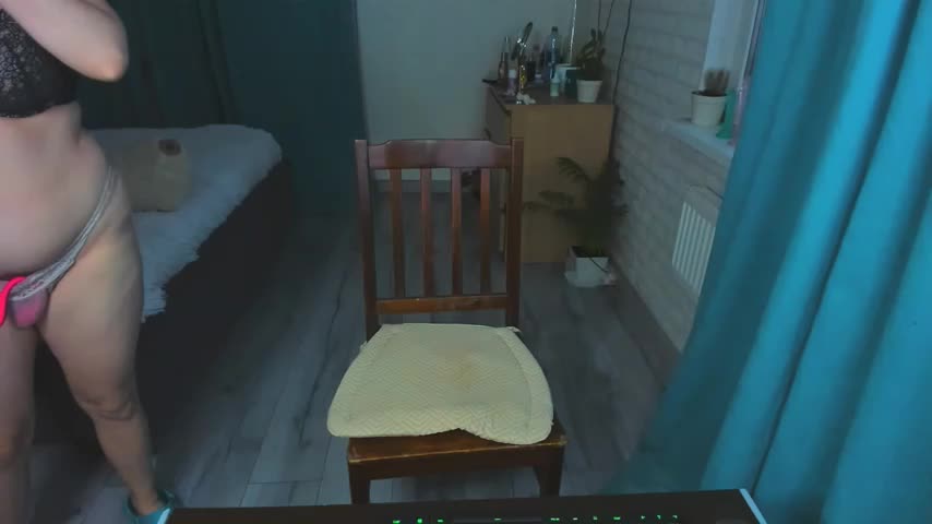 Mia_Brackenridge26 Webcam Chat July 12, 2026