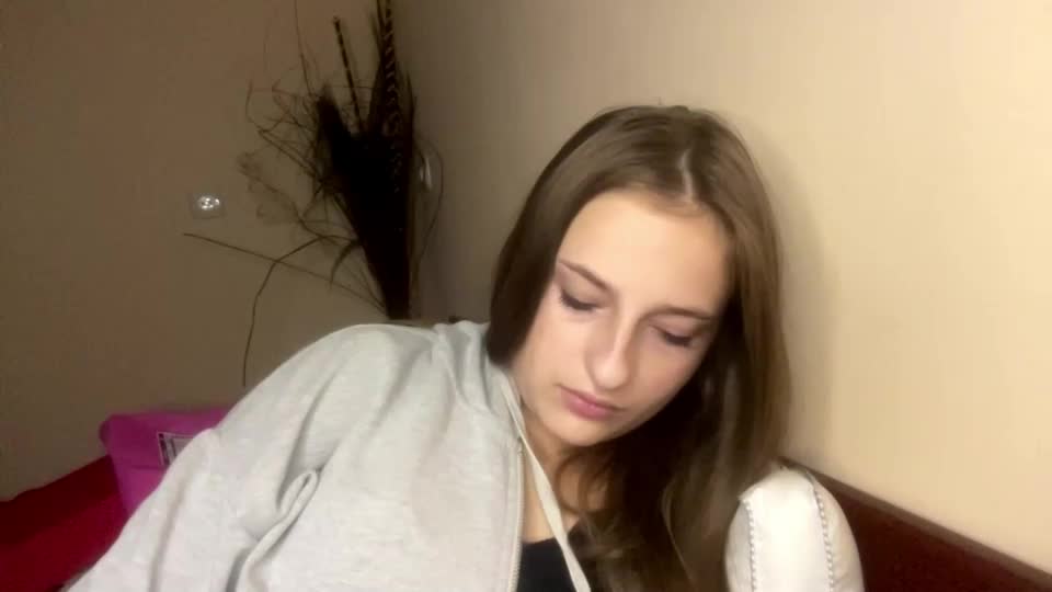 britanysuther Webcam Chat July 12, 2026
