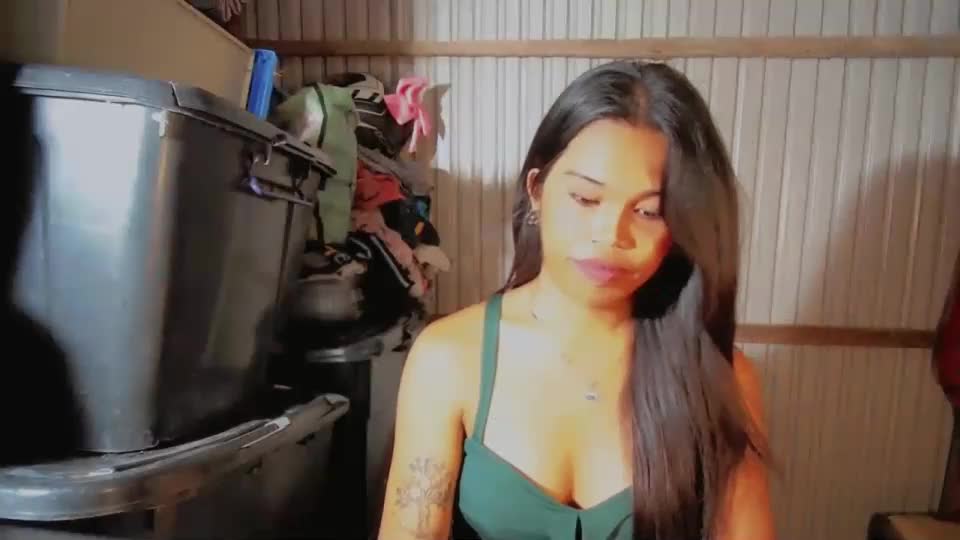 yourqueen_19 Webcam Chat July 12, 2026