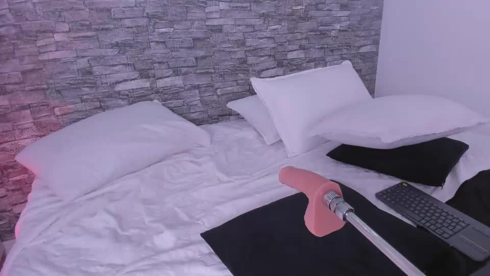 sabrina_f0xx Webcam Chat July 13, 2026