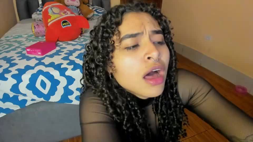 keniia_riizz Webcam Chat July 13, 2026