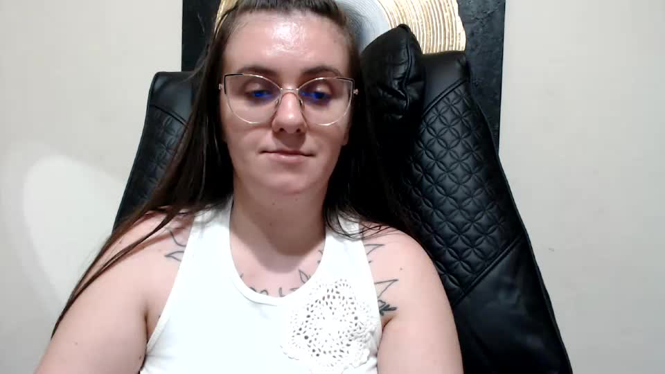 oliviasager Webcam Chat July 13, 2026