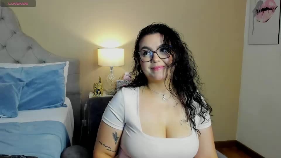 mid_nightpeach Webcam Chat July 13, 2026
