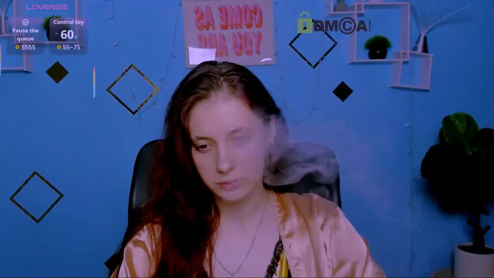 nami_glow Webcam Chat July 13, 2026