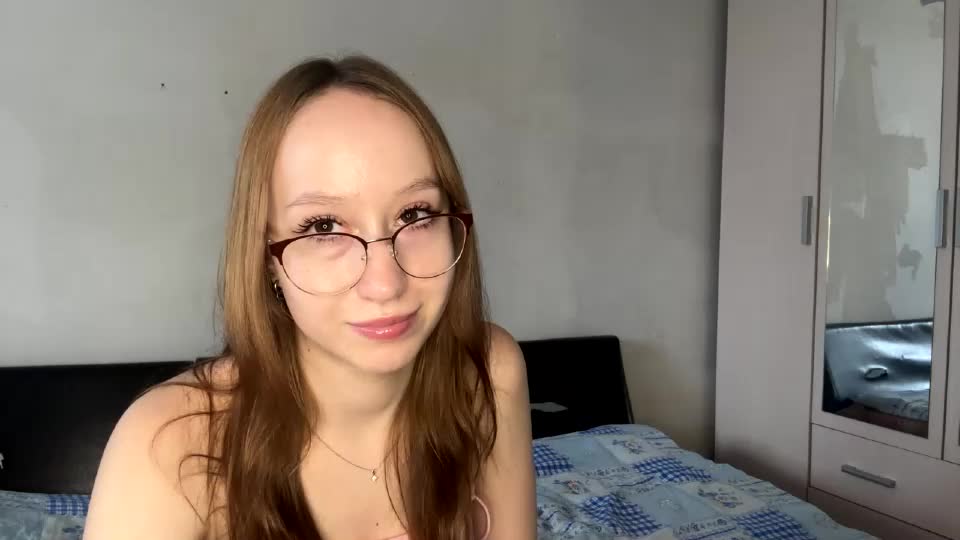 maxine_x Webcam Chat July 13, 2026