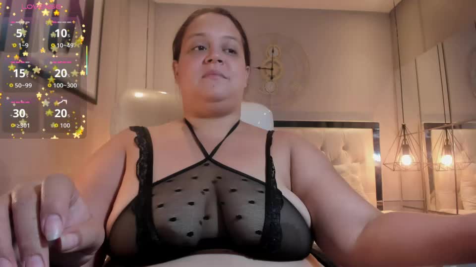 zara_moon1 Webcam Chat July 13, 2026